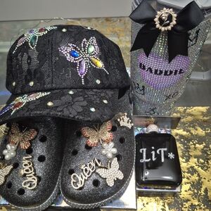 DIY LUXURY GIFT SETS, DISPLAYS & CENTERPIECEBlack Embellished Butterfly Lace Cap